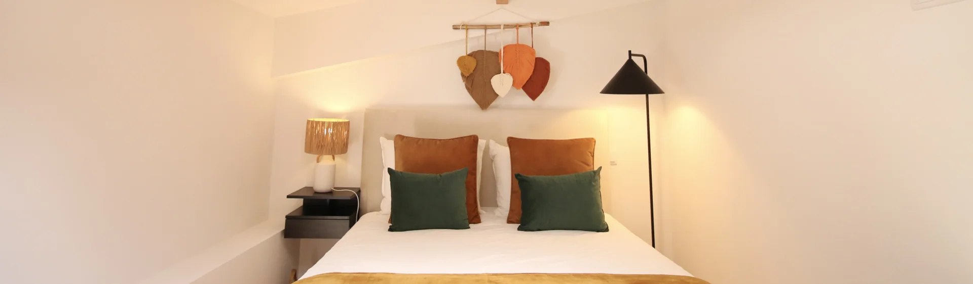 Quarto – Cantinho da Lapa Cama do quarto do alojamento Cantinho da Lapa